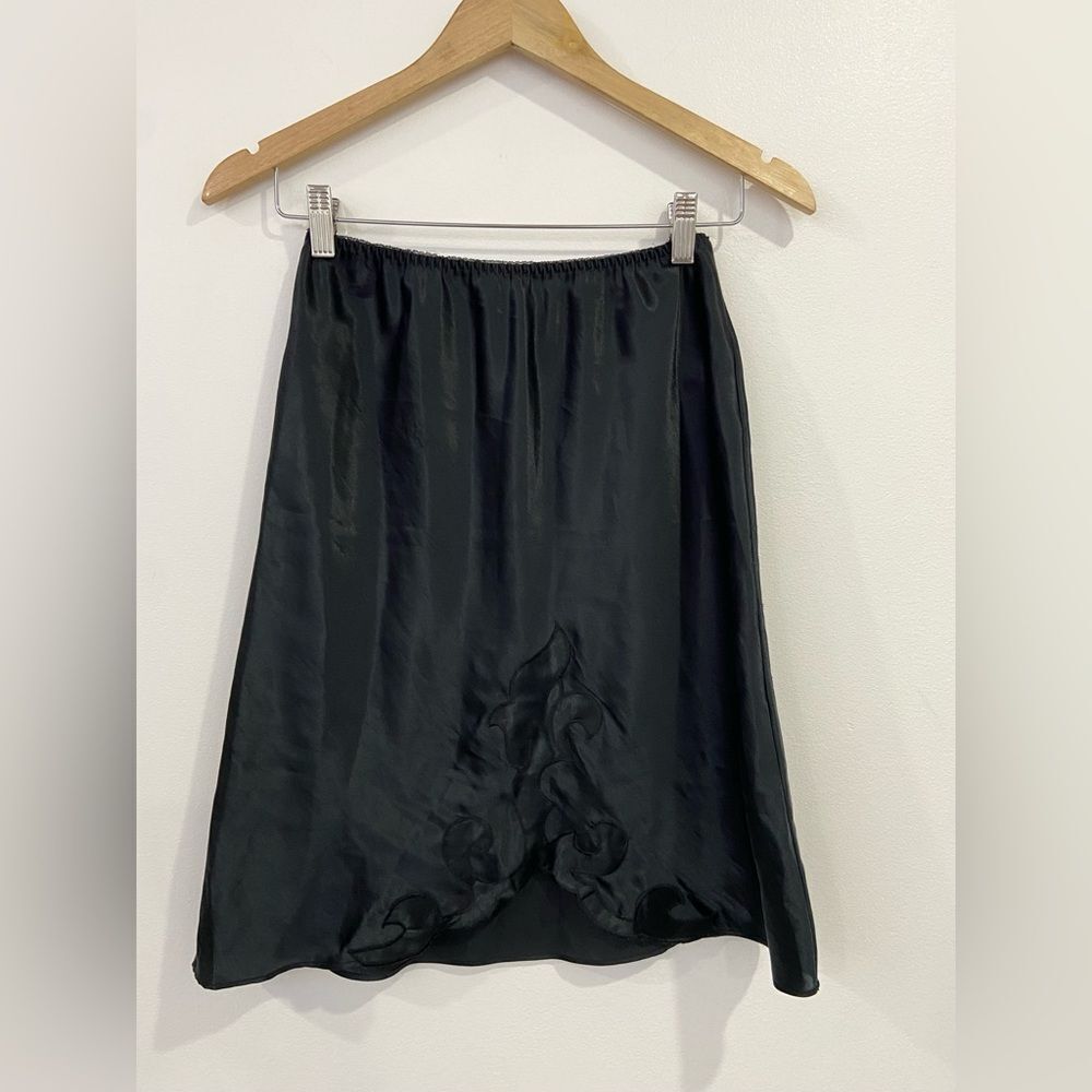 Cabernet Vintage Black Knee Length Half Slip Size Small